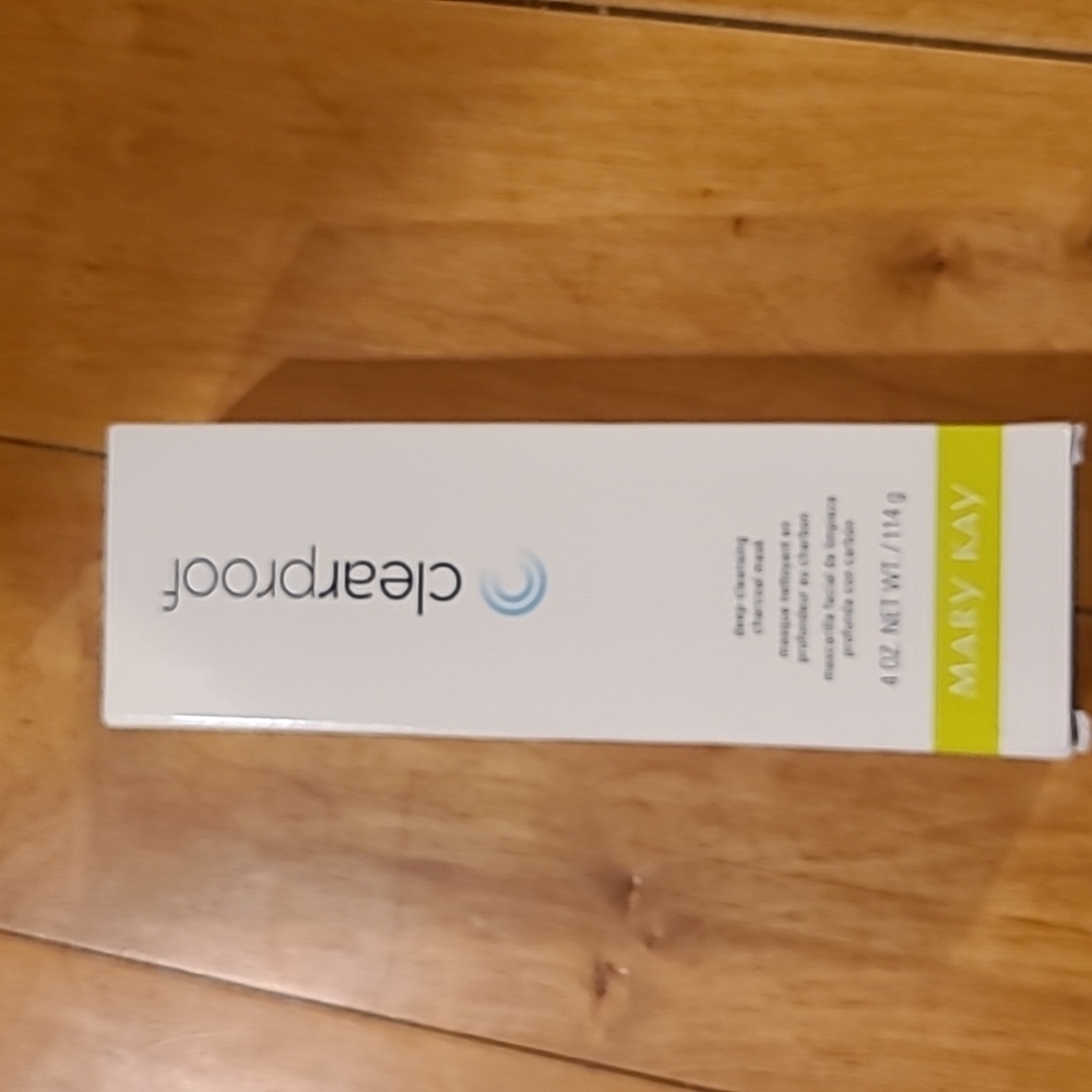 Mary Kay Clearproof deep cleansing charcoal mask